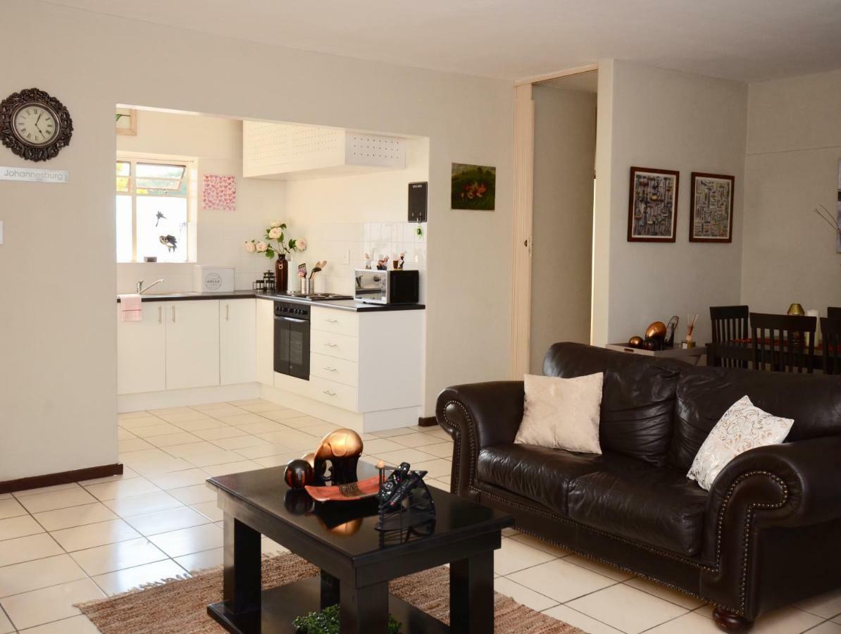 Libem Lodge 2 Edenvale Bagian luar foto